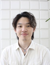 堀口　　翼